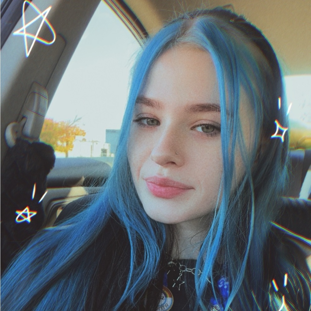 Meet your Posher, Genna